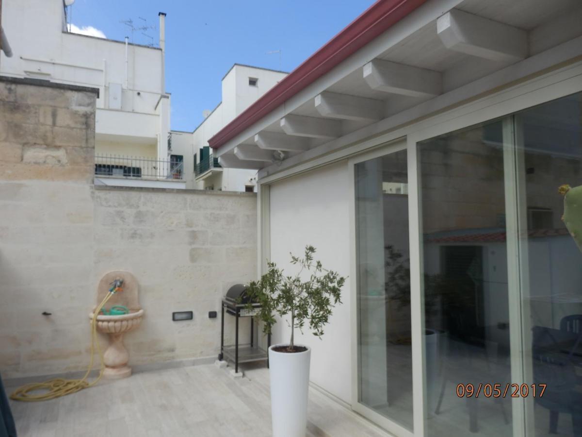 Casa Lauretta - Terrazza - Garage Wifi E Bici Gratuite Vila Lecce Exterior foto