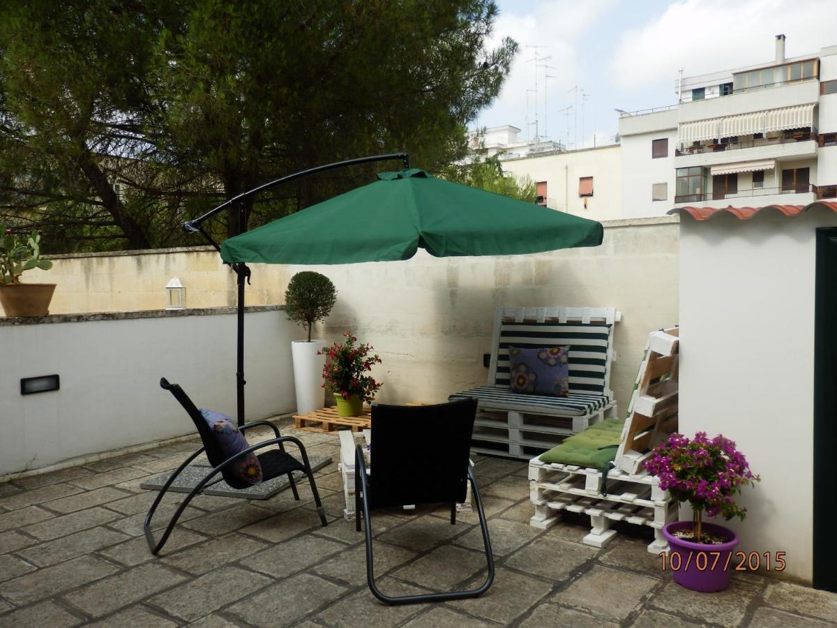 Casa Lauretta - Terrazza - Garage Wifi E Bici Gratuite Vila Lecce Exterior foto